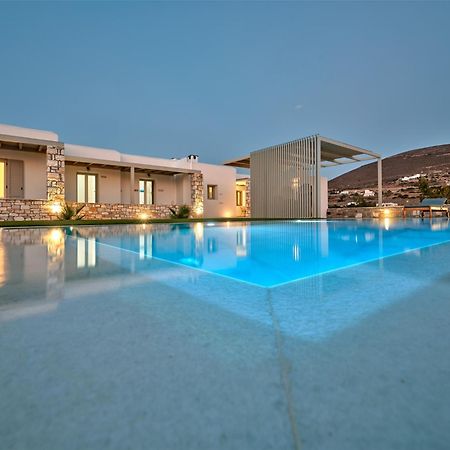 Villa Leo - Unique & Calm パロス島 エクステリア 写真